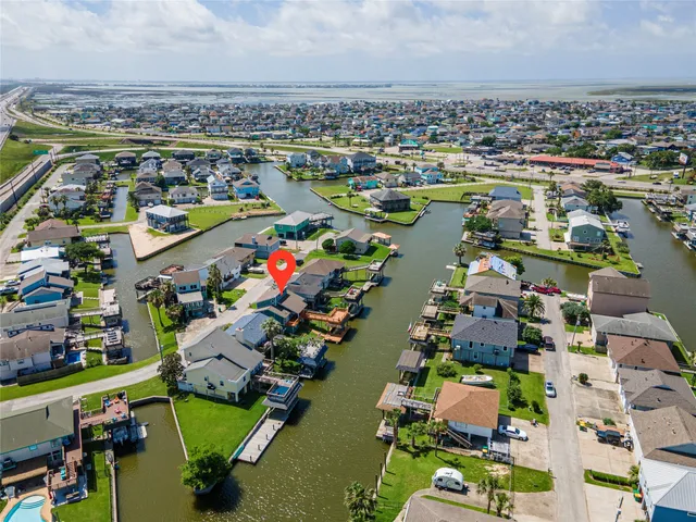 $389,700 | 3 Pelican, La Marque, TX 77568