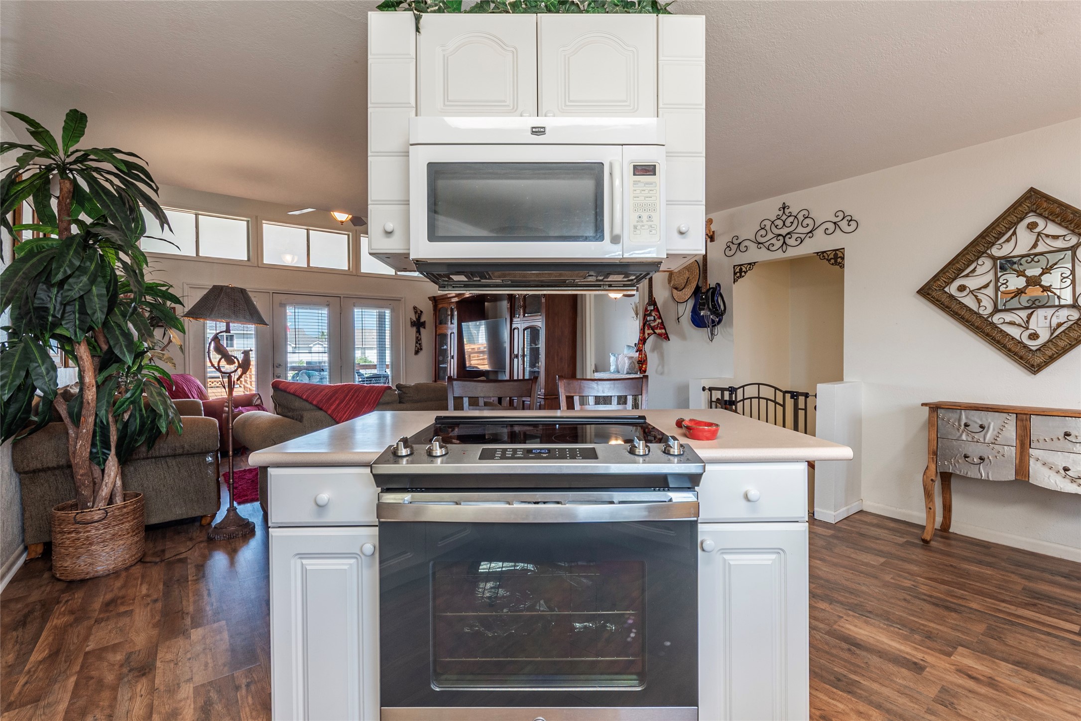 3 Pelican La Marque, TX 77568 - Photo 10 of 46