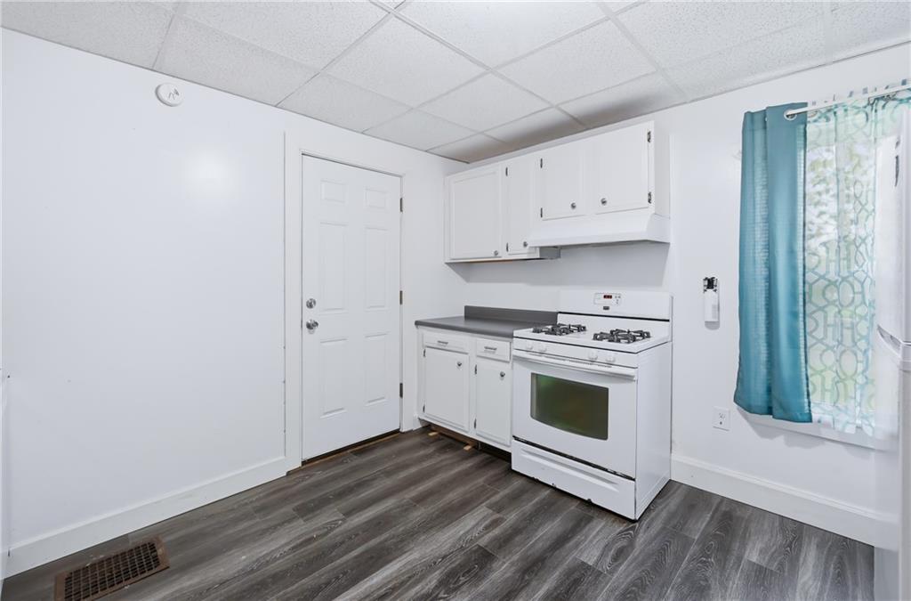 1016 Hamilton Avenue Farrell, PA 16121 - Photo 14 of 35 Gallery Image 14