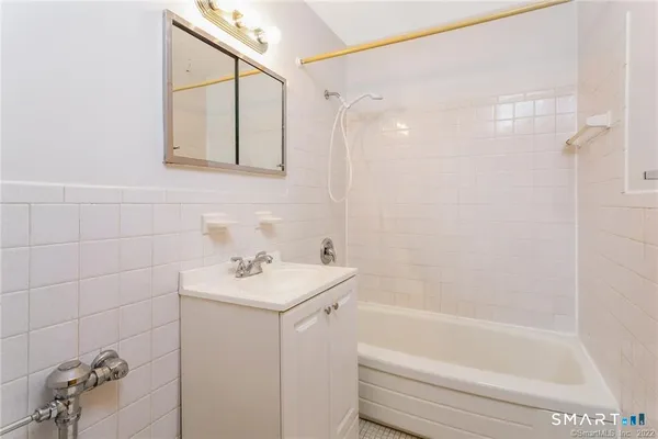 $2,000 | 99 Prospect Street, Unit 4A, Stamford, CT 06901