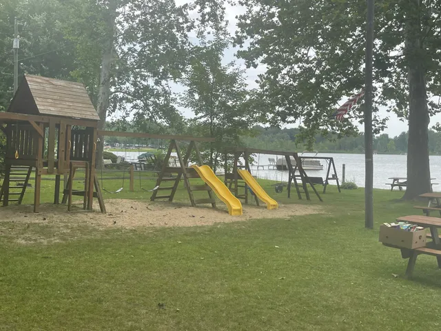 $18,500 | Vacant Lot Miami Avenue, Bloomingdale, MI 49026