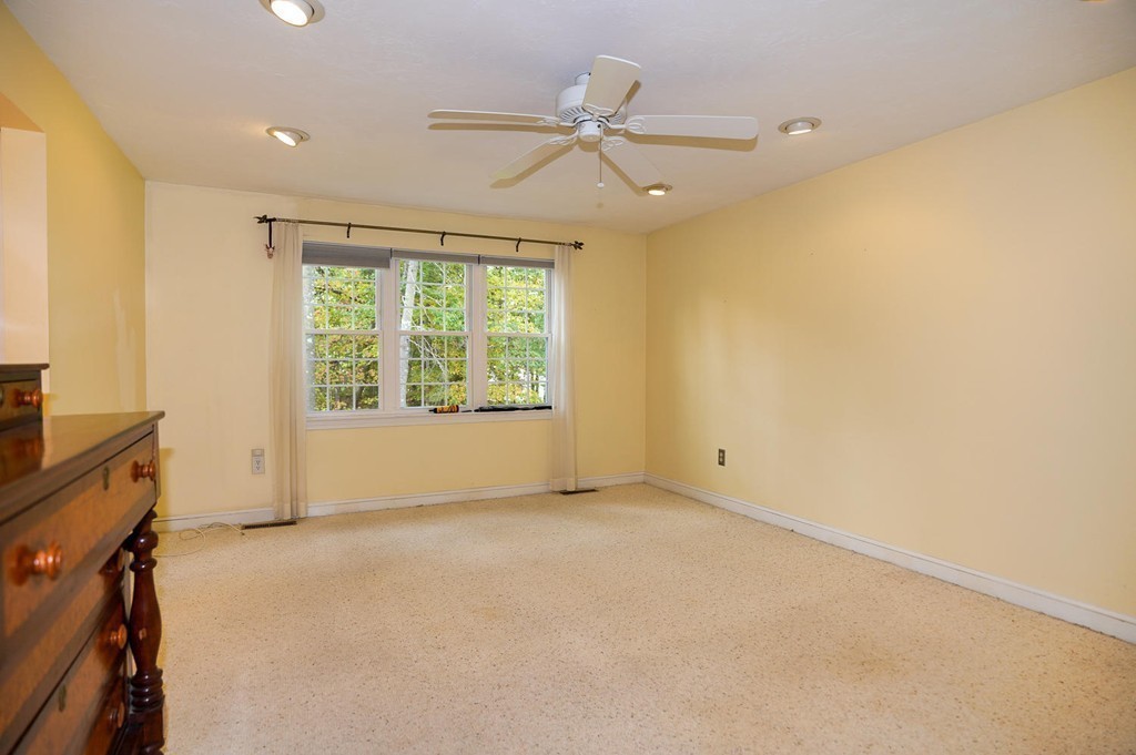 705 Ridgefield Circle, Unit A Clinton, MA 01510 - Photo 12 of 20 Gallery Image 12