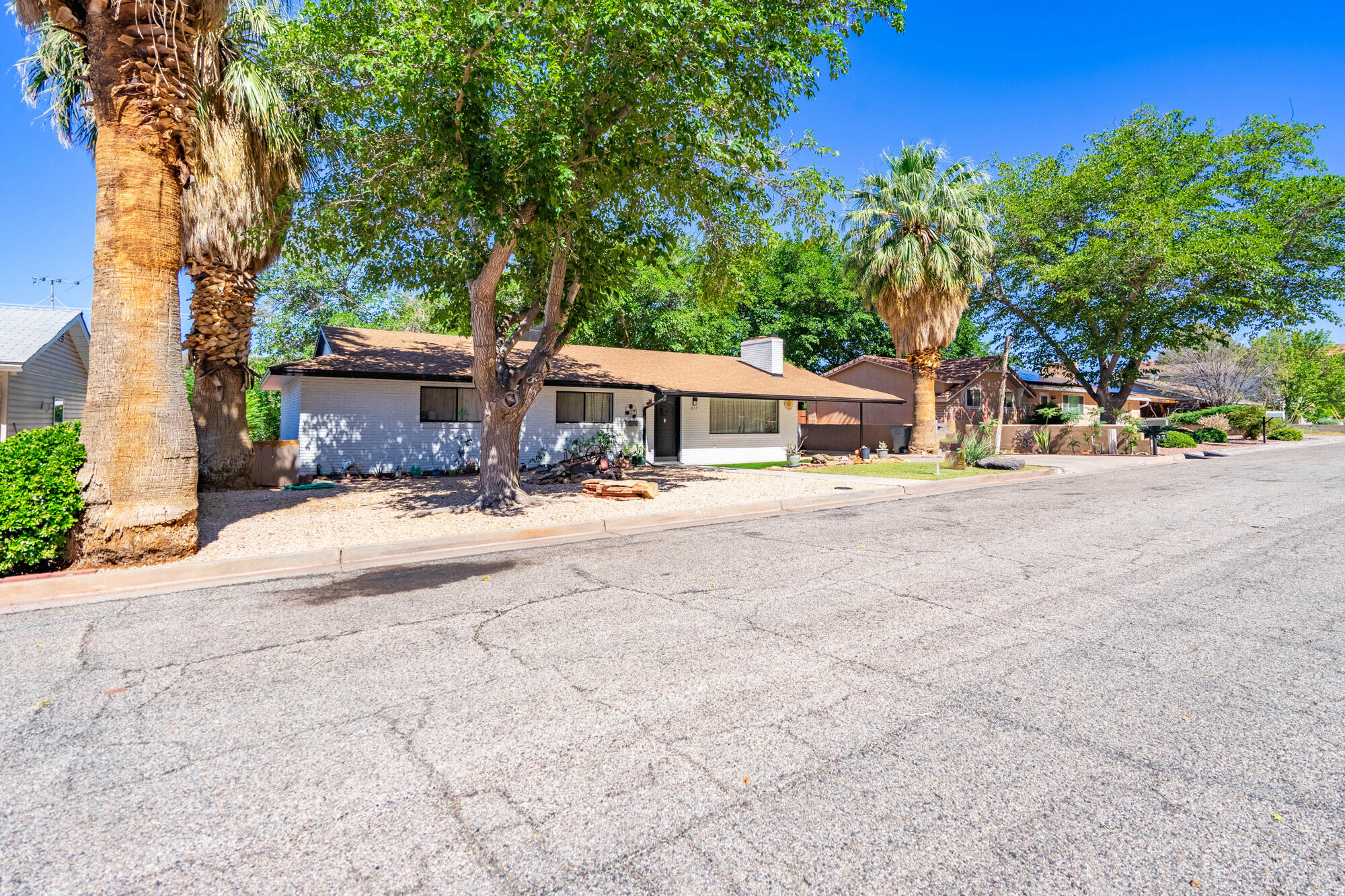857 North 630 West St. George, UT 84770 - Photo 9 of 59 857 N 630 W-007