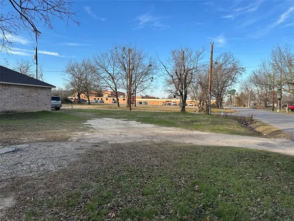 $40,000 | 299 Crenshaw Street, Terrell, TX 75160