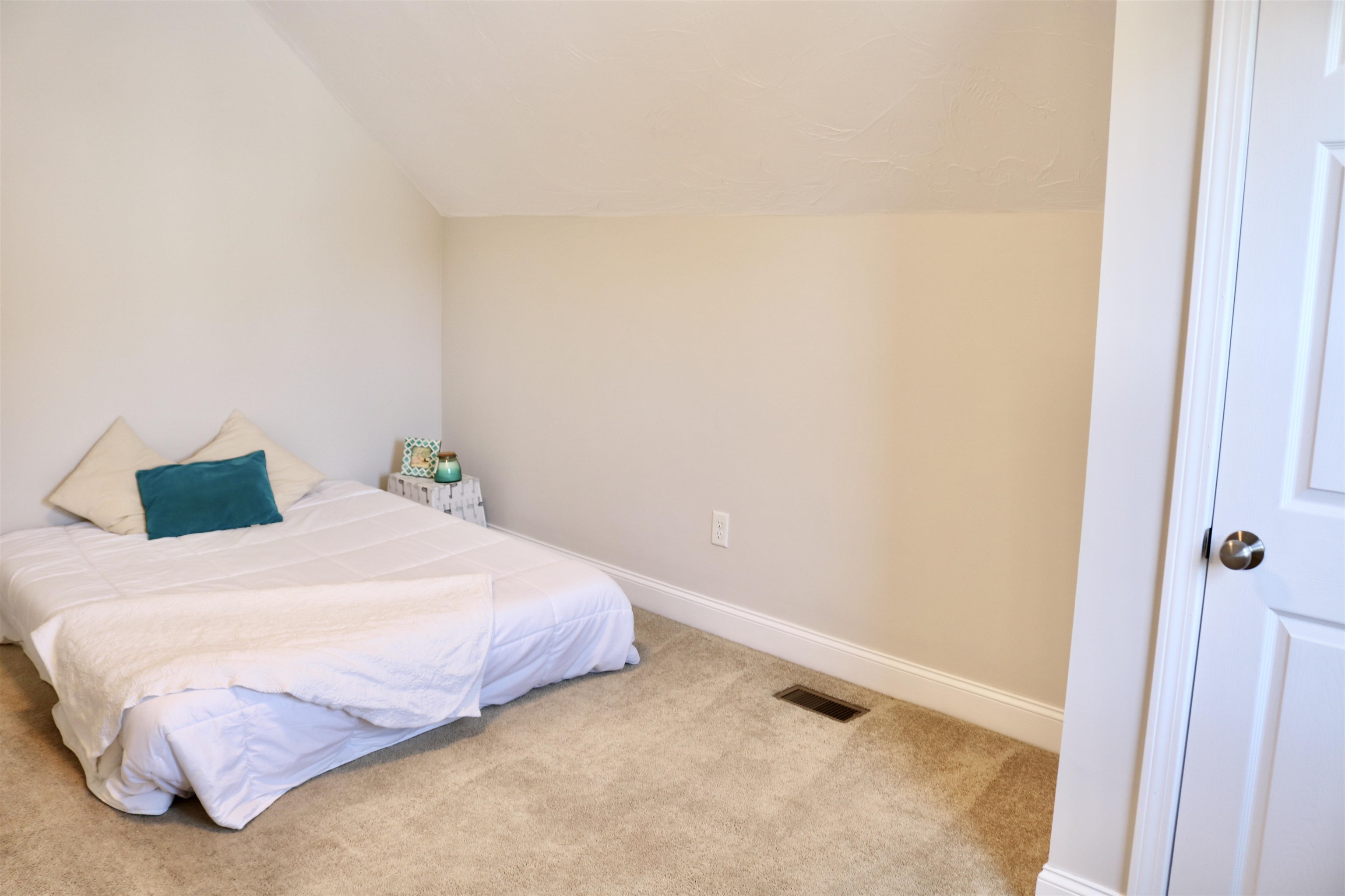 9 Charter Street Exeter, NH 03833 - Photo 14 of 25