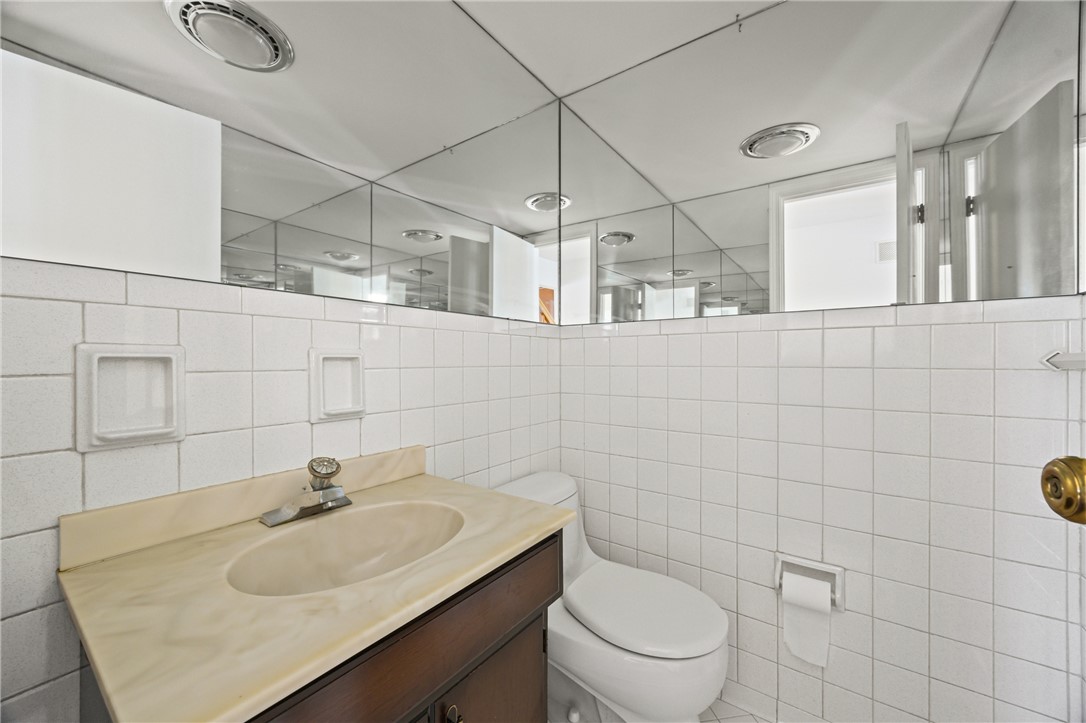 59 Callingham Road Pittsford, NY 14534 - Photo 20 of 40