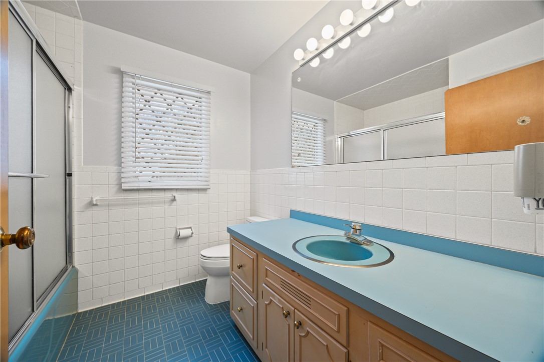 59 Callingham Road Pittsford, NY 14534 - Photo 25 of 40