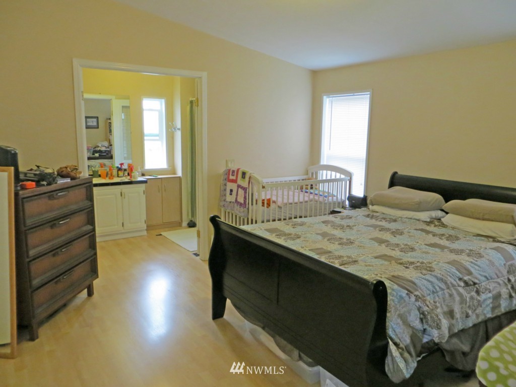 17222 Camas Run Lane Southwest Rochester, WA 98579 - Photo 14 of 20
