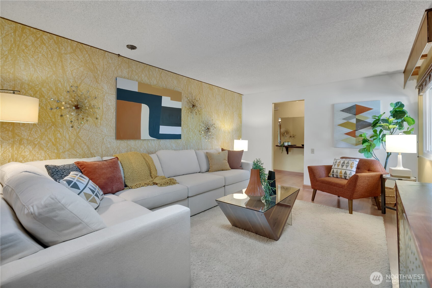 2005 Camas Court Southeast Renton, WA 98055 - Photo 4 of 31 a living room with furniture and a potted plant