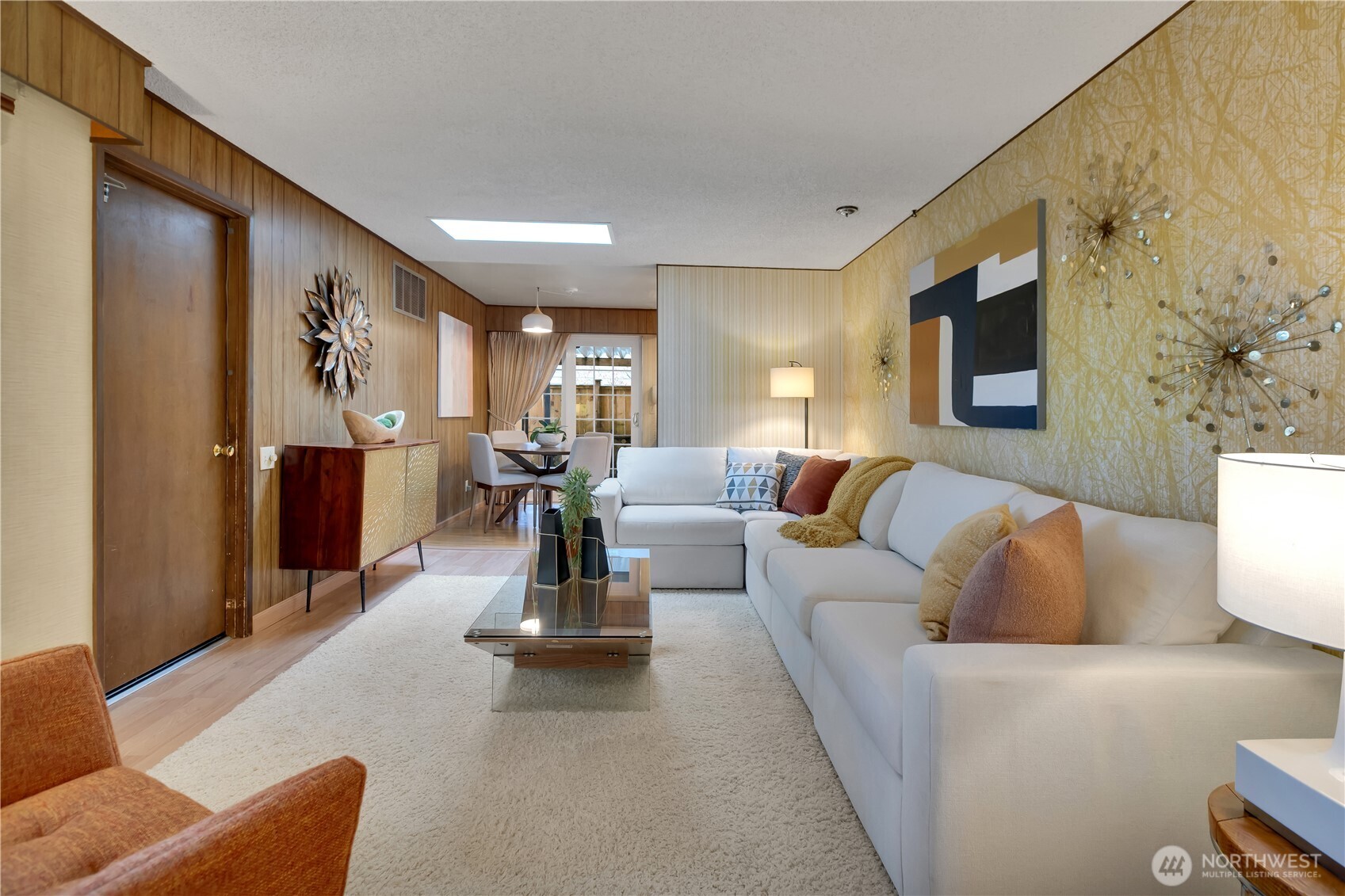2005 Camas Court Southeast Renton, WA 98055 - Photo 5 of 31 a living room with furniture and a flat screen tv