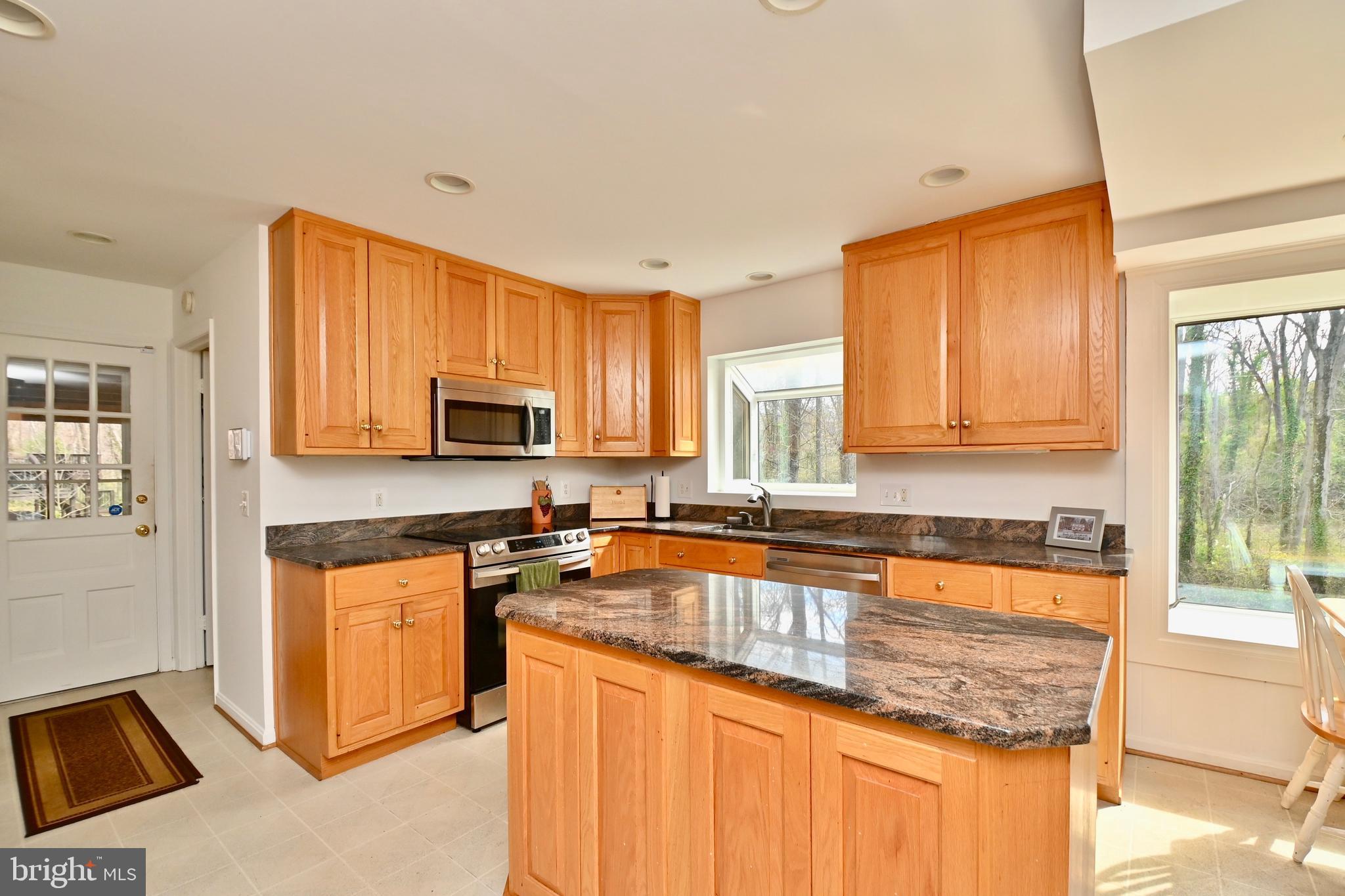 8701 Gateshead Road Alexandria, VA 22309 - Photo 12 of 41 Kitchen 2nd View