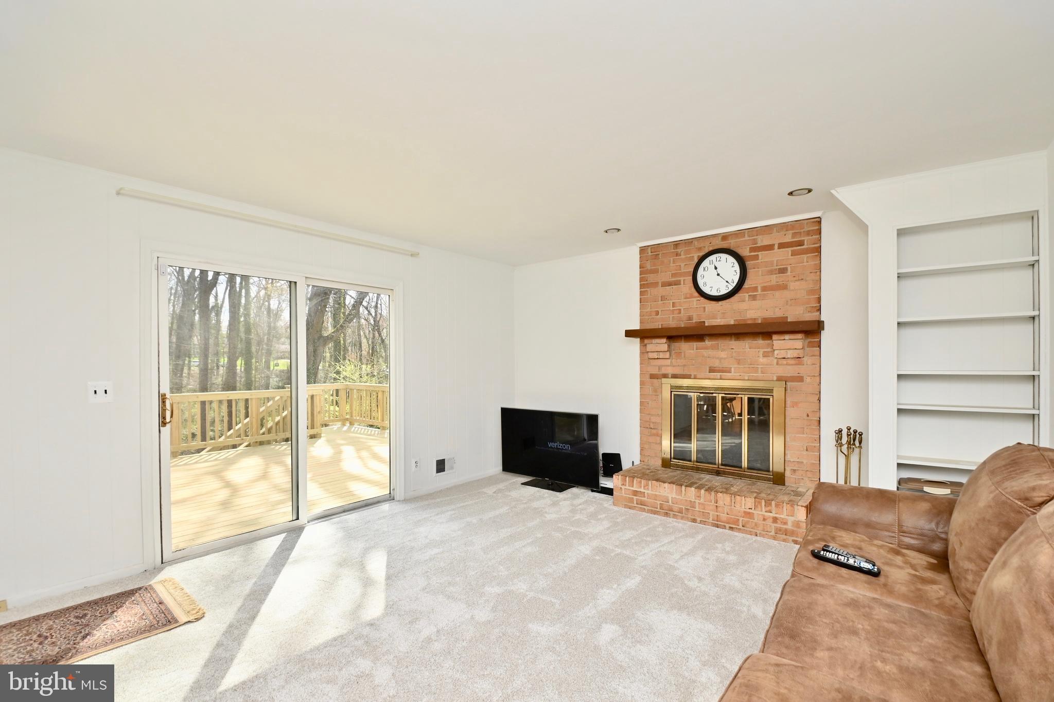 8701 Gateshead Road Alexandria, VA 22309 - Photo 20 of 41 Family Room