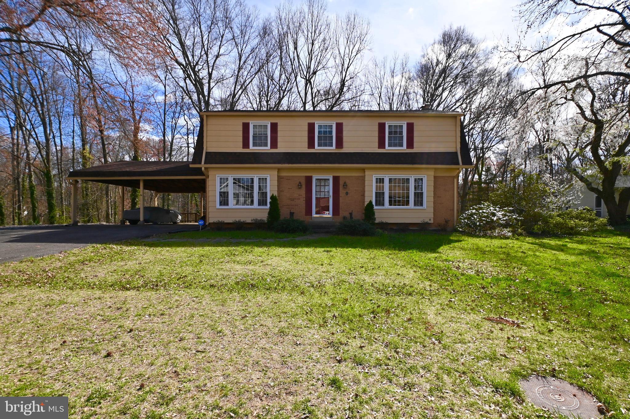 8701 Gateshead Road Alexandria, VA 22309 - Photo 2 of 41 Front View