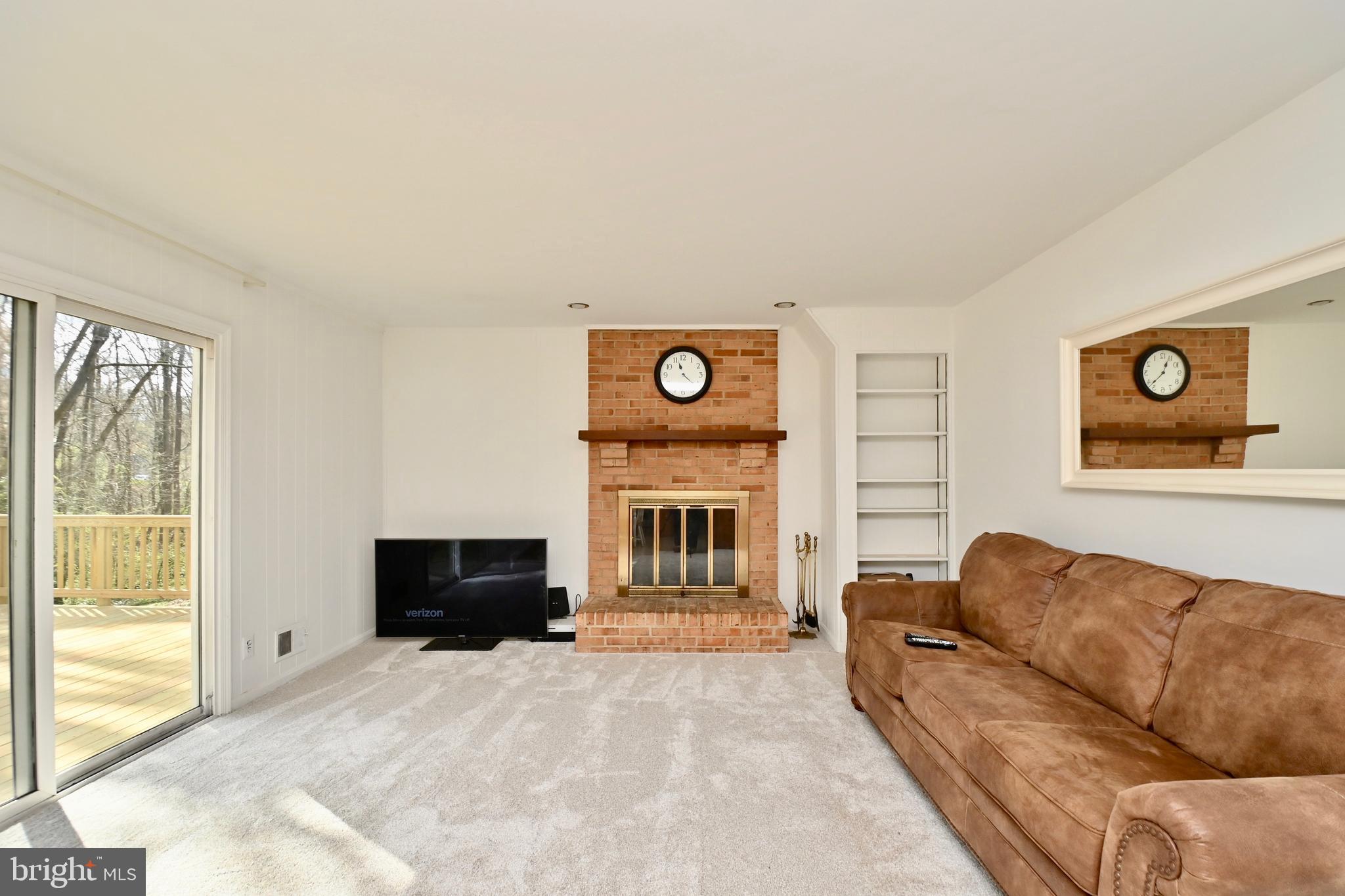 8701 Gateshead Road Alexandria, VA 22309 - Photo 21 of 41 Family Room 2nd View