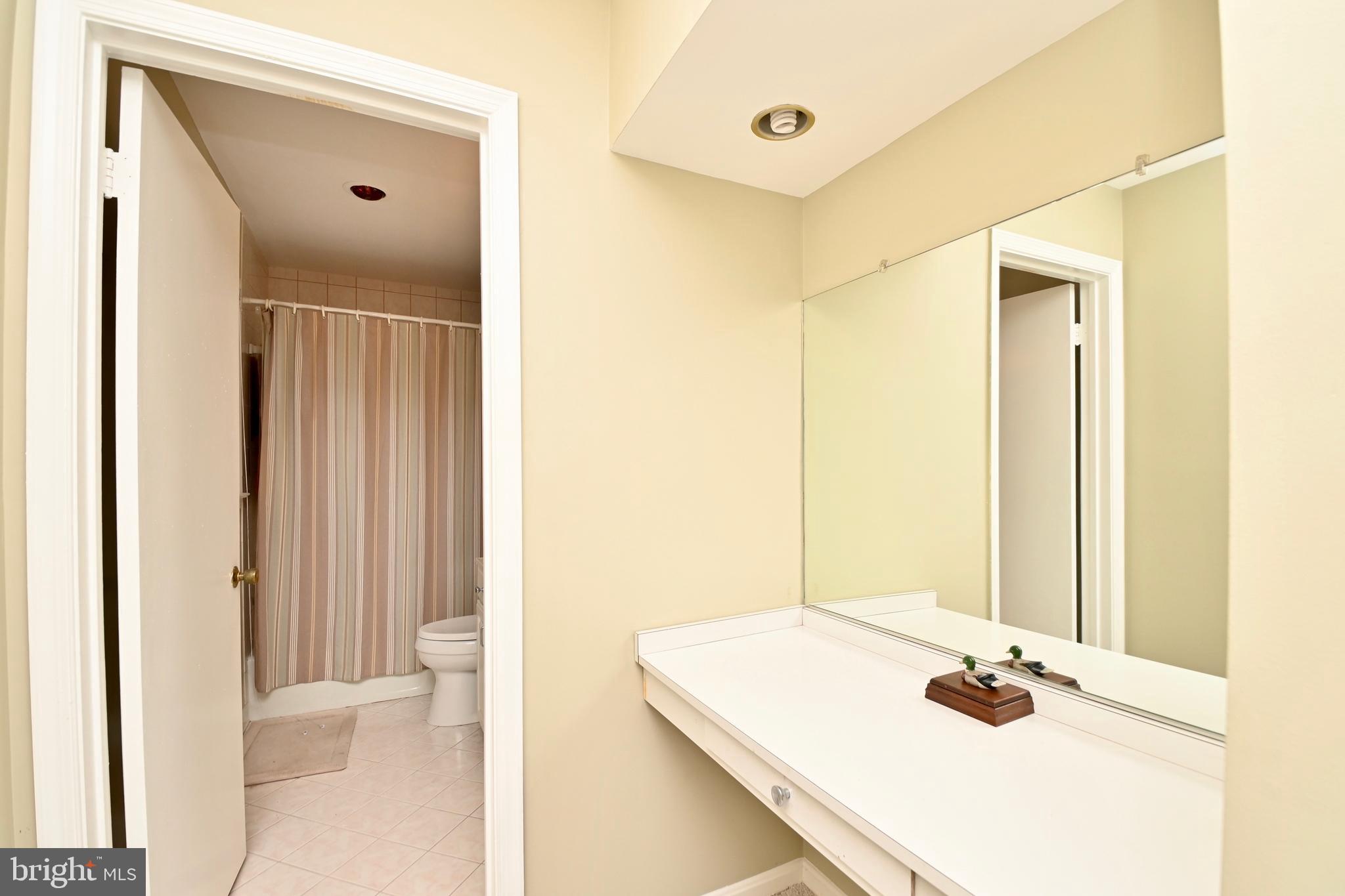 8701 Gateshead Road Alexandria, VA 22309 - Photo 31 of 41 Primary Bath Vanity