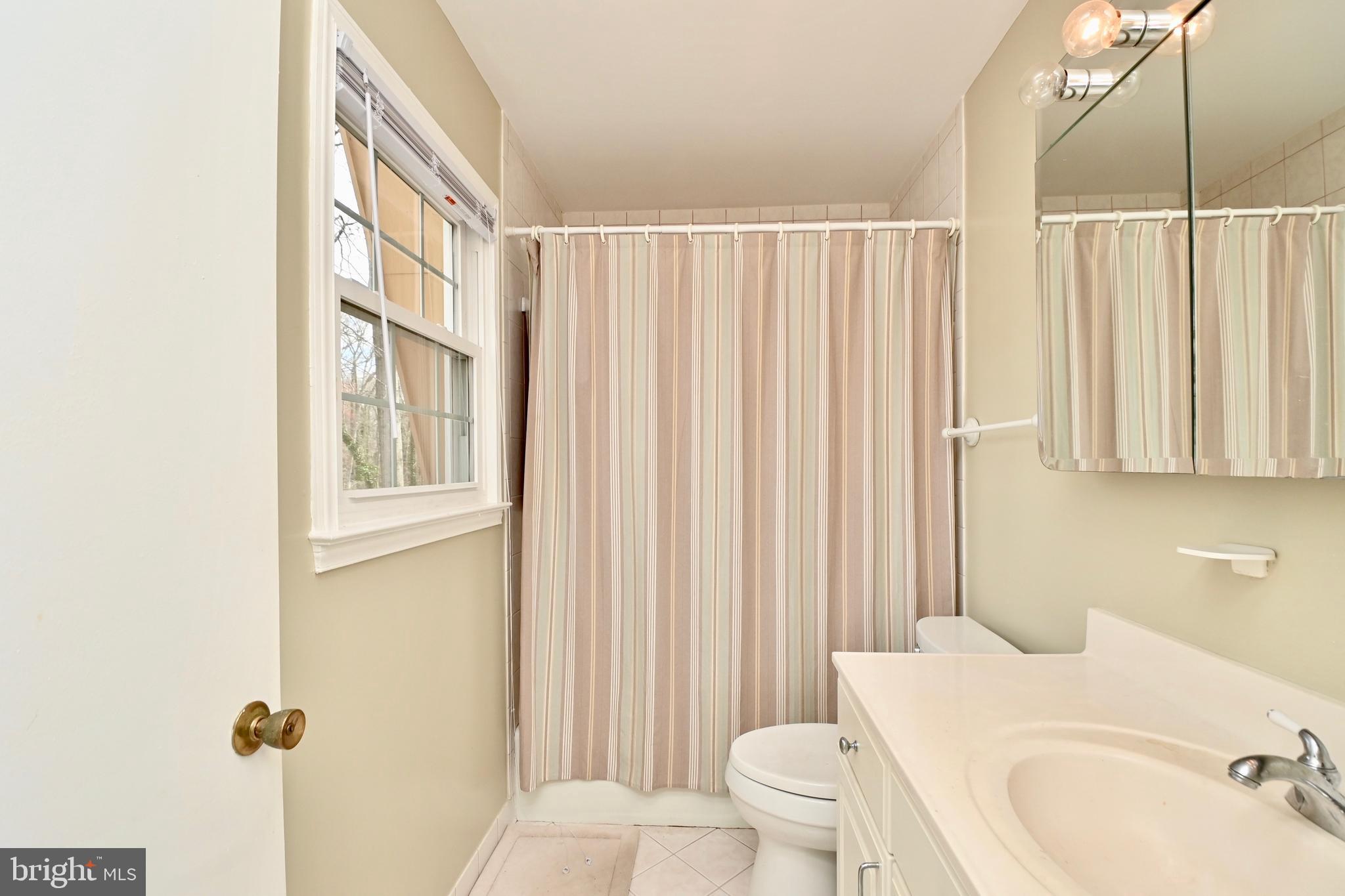 8701 Gateshead Road Alexandria, VA 22309 - Photo 33 of 41 Primary Bath 2nd View