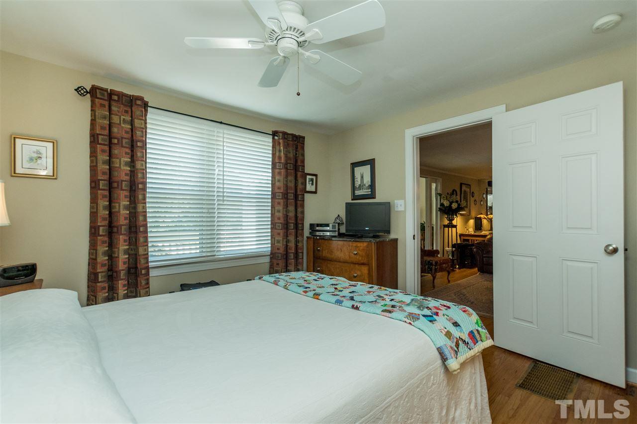 210 Baggett Avenue Raleigh, NC 27604 - Photo 14 of 25