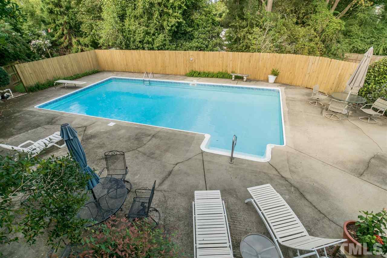 210 Baggett Avenue Raleigh, NC 27604 - Photo 4 of 25