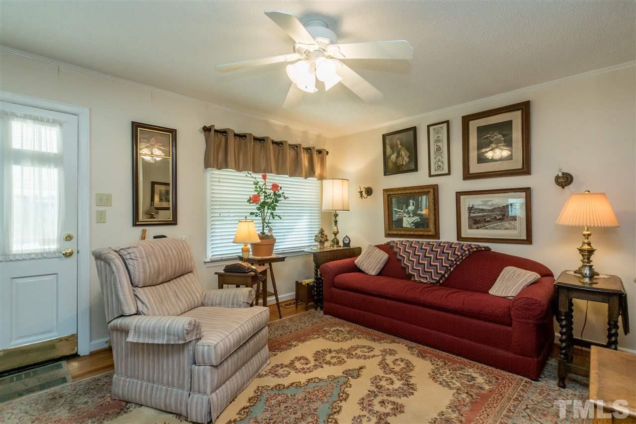 210 Baggett Avenue Raleigh, NC 27604 - Photo 5 of 25
