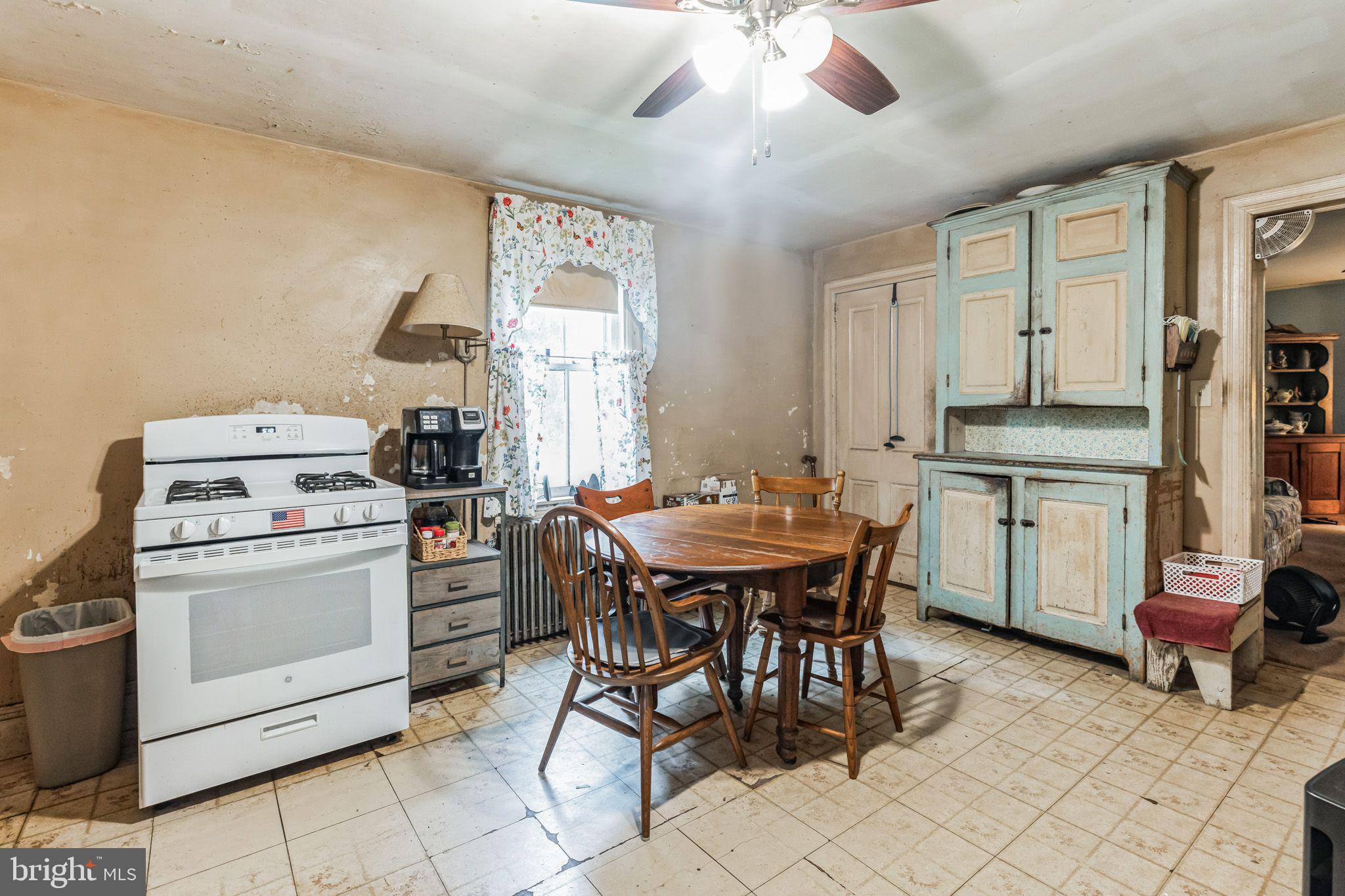 1757 Shadyside Road Downingtown, PA 19335 - Photo 7 of 41 Kitchen with Basement Entrance