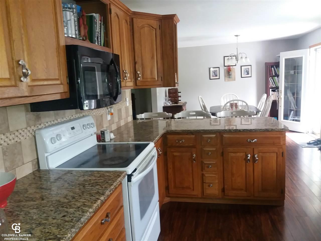 10245 Lambs Road Goodells, MI 48027 - Photo 17 of 42 31329414-16.JPG