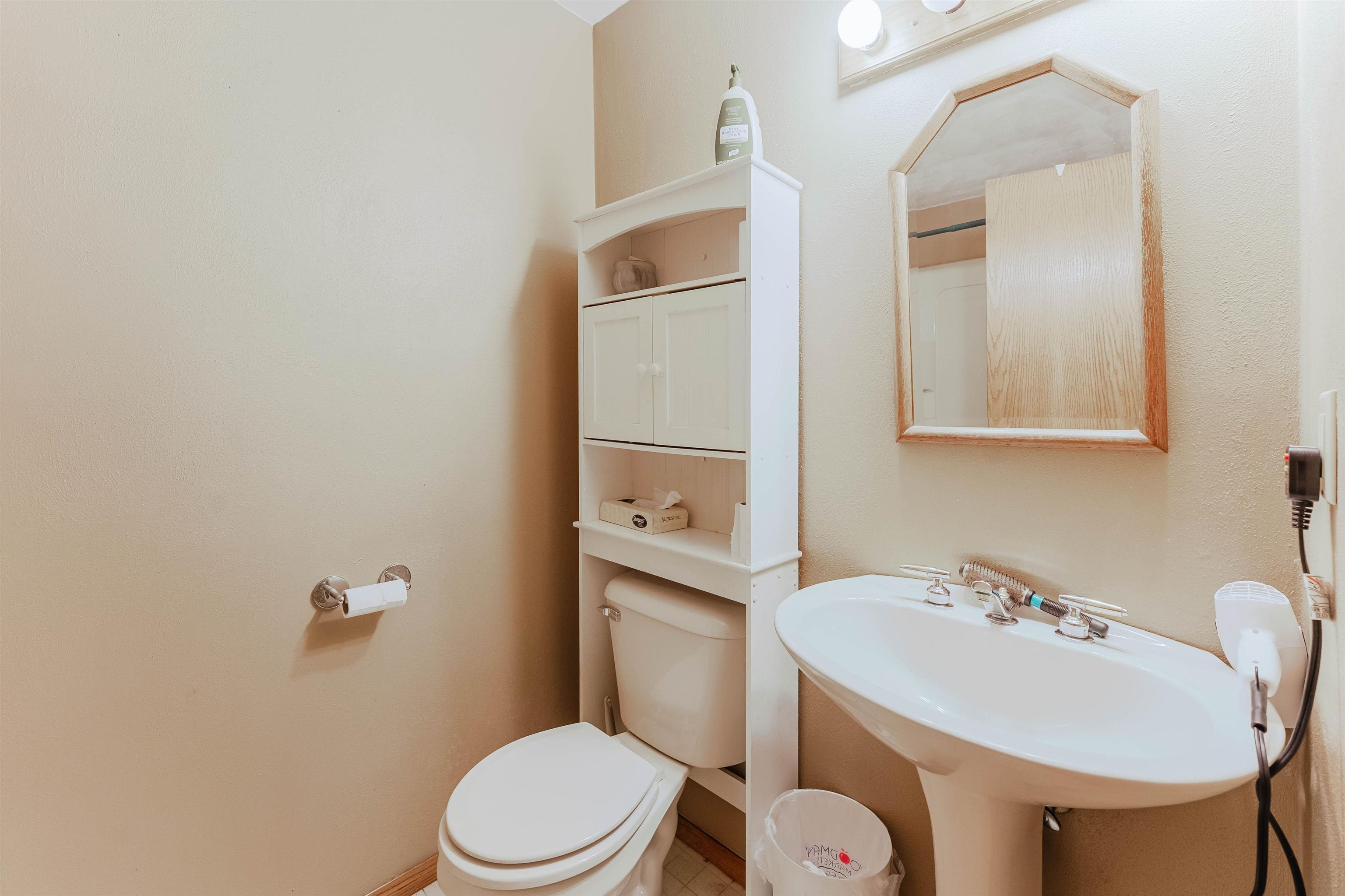 727 South Telulah Avenue Appleton, WI 54915 - Photo 19 of 33