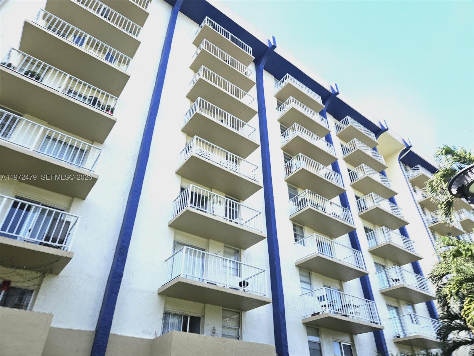 4550 Northwest 9th Street, Unit 704E Miami, FL 33126 - Photo 17 of 21 a front view of a building