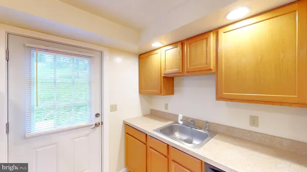$1,750 | 804 North 7th Street, Perkasie, PA 18944
