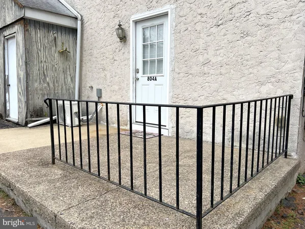 $1,750 | 804 North 7th Street, Perkasie, PA 18944