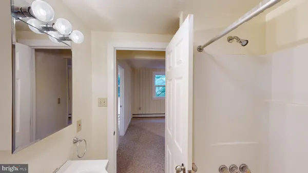 $1,750 | 804 North 7th Street, Perkasie, PA 18944