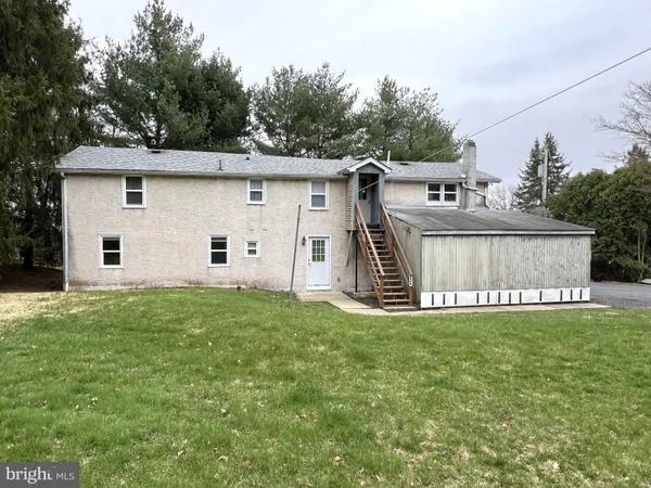 $1,750 | 804 North 7th Street, Perkasie, PA 18944