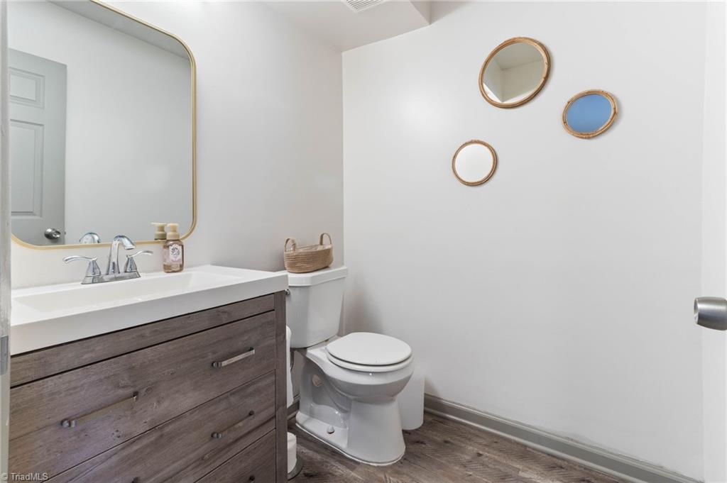 1110 Schaub Drive, Unit B Raleigh, NC 27606 - Photo 17 of 23