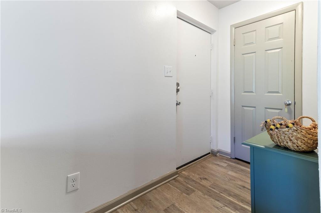 1110 Schaub Drive, Unit B Raleigh, NC 27606 - Photo 22 of 23