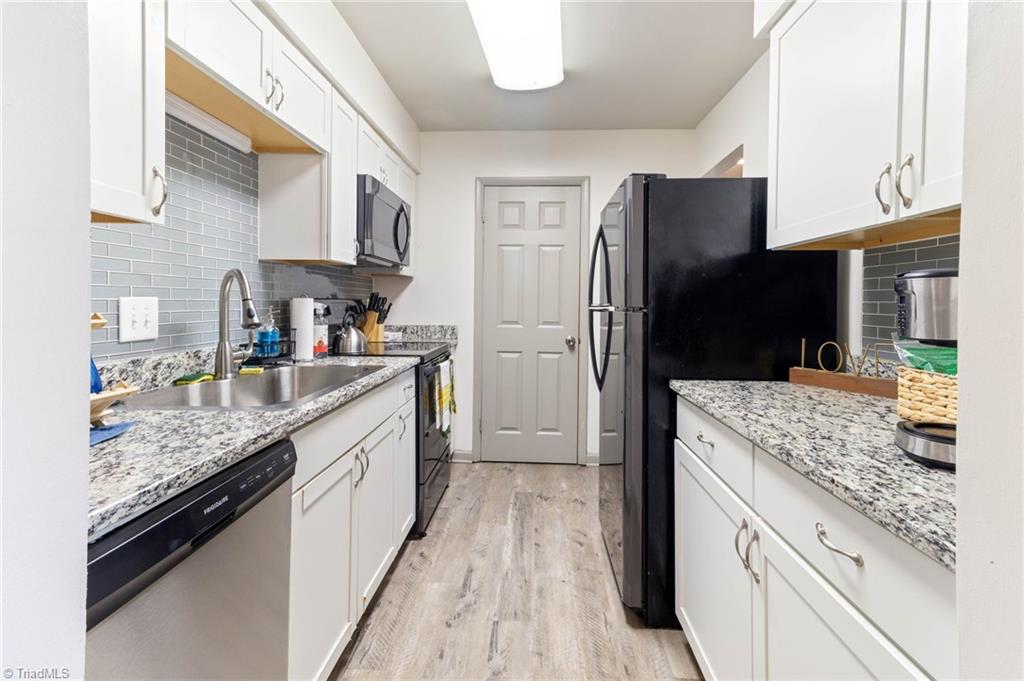 1110 Schaub Drive, Unit B Raleigh, NC 27606 - Photo 10 of 23