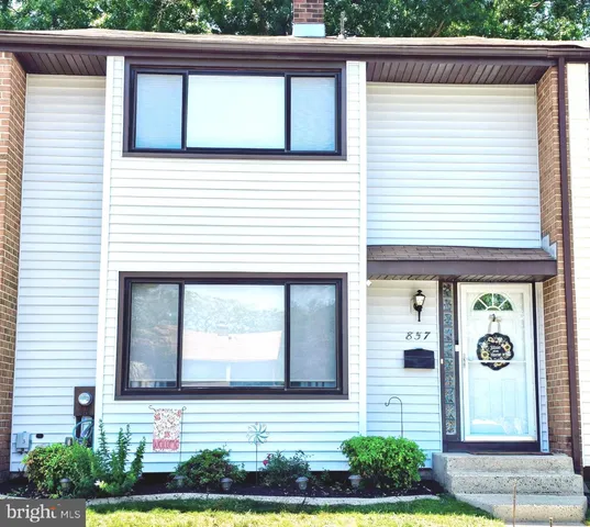 a view of front door of house