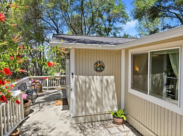 $385,000 | 14419 Sun Forest Drive, Penn Valley, CA 95946