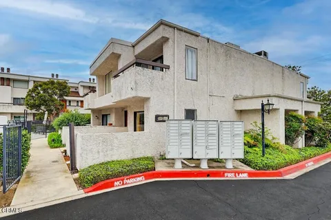 $565,000 | 2680 Lake Avenue, Unit 8, Altadena, CA 91001