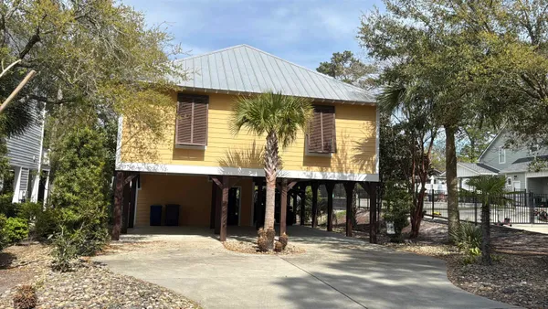 $2,500 | 1708 25th Avenue North, North Myrtle Beach, SC 29582