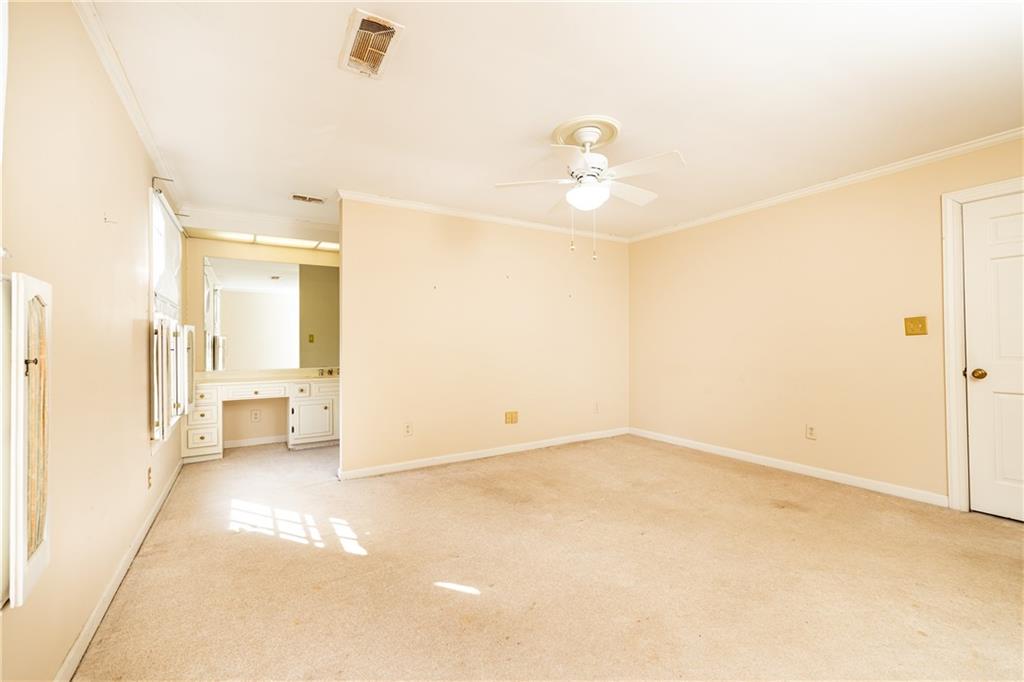 27 Mooregate Square Northwest Atlanta, GA 30327 - Photo 26 of 37