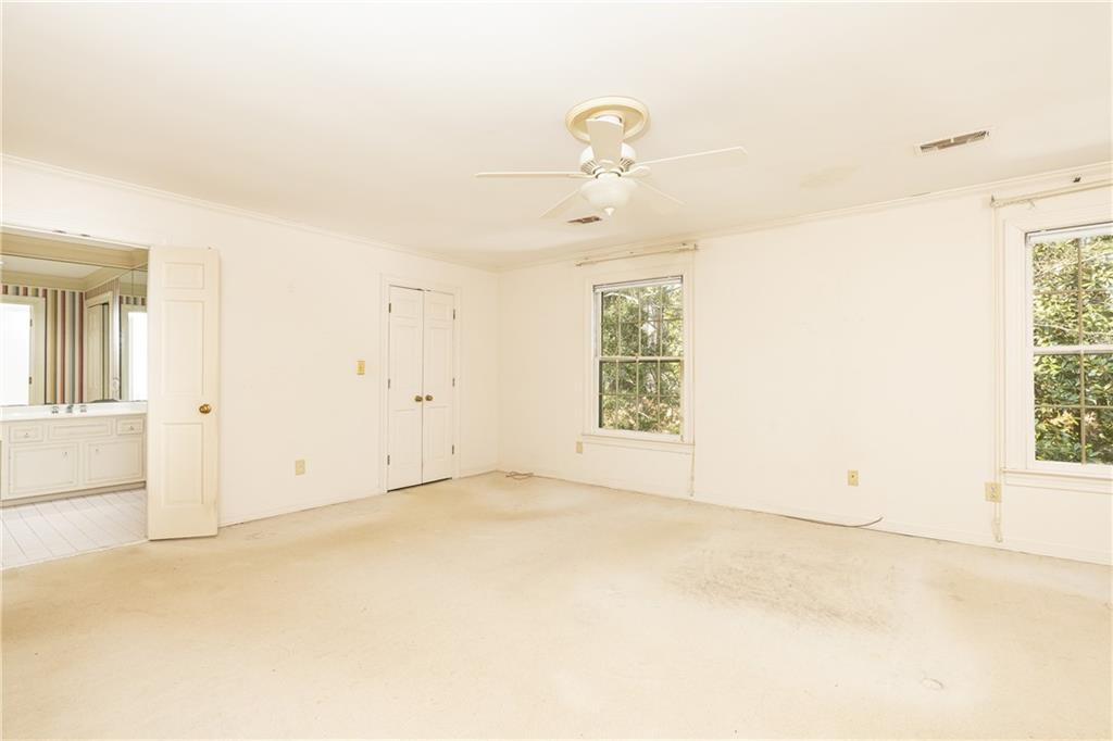 27 Mooregate Square Northwest Atlanta, GA 30327 - Photo 28 of 37