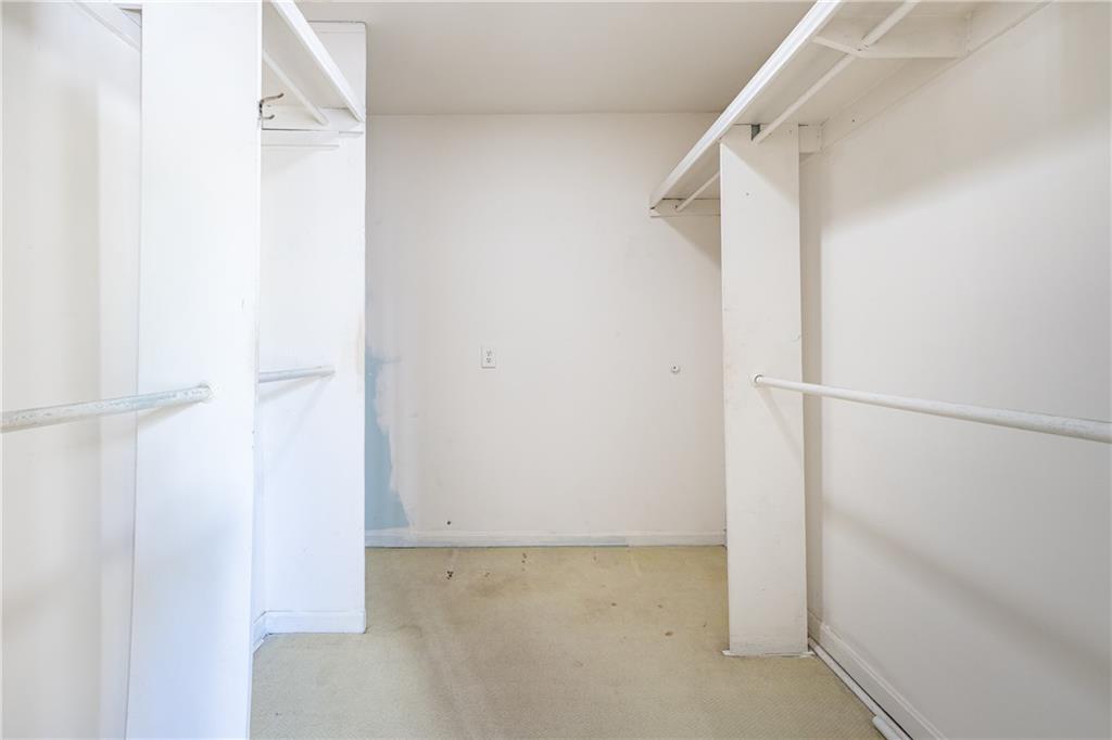 27 Mooregate Square Northwest Atlanta, GA 30327 - Photo 33 of 37