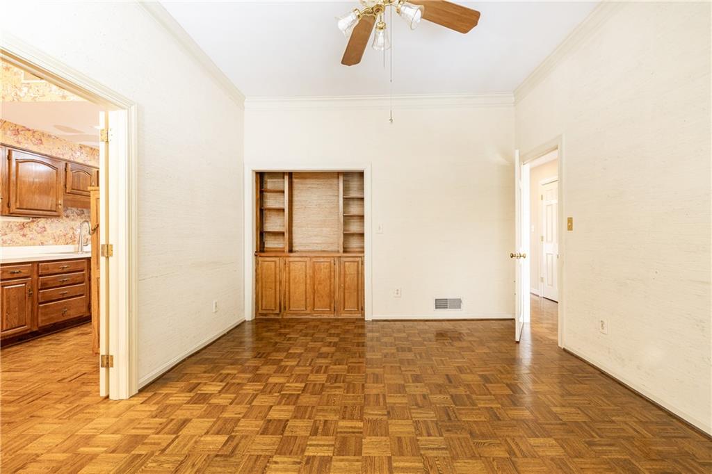 27 Mooregate Square Northwest Atlanta, GA 30327 - Photo 5 of 37