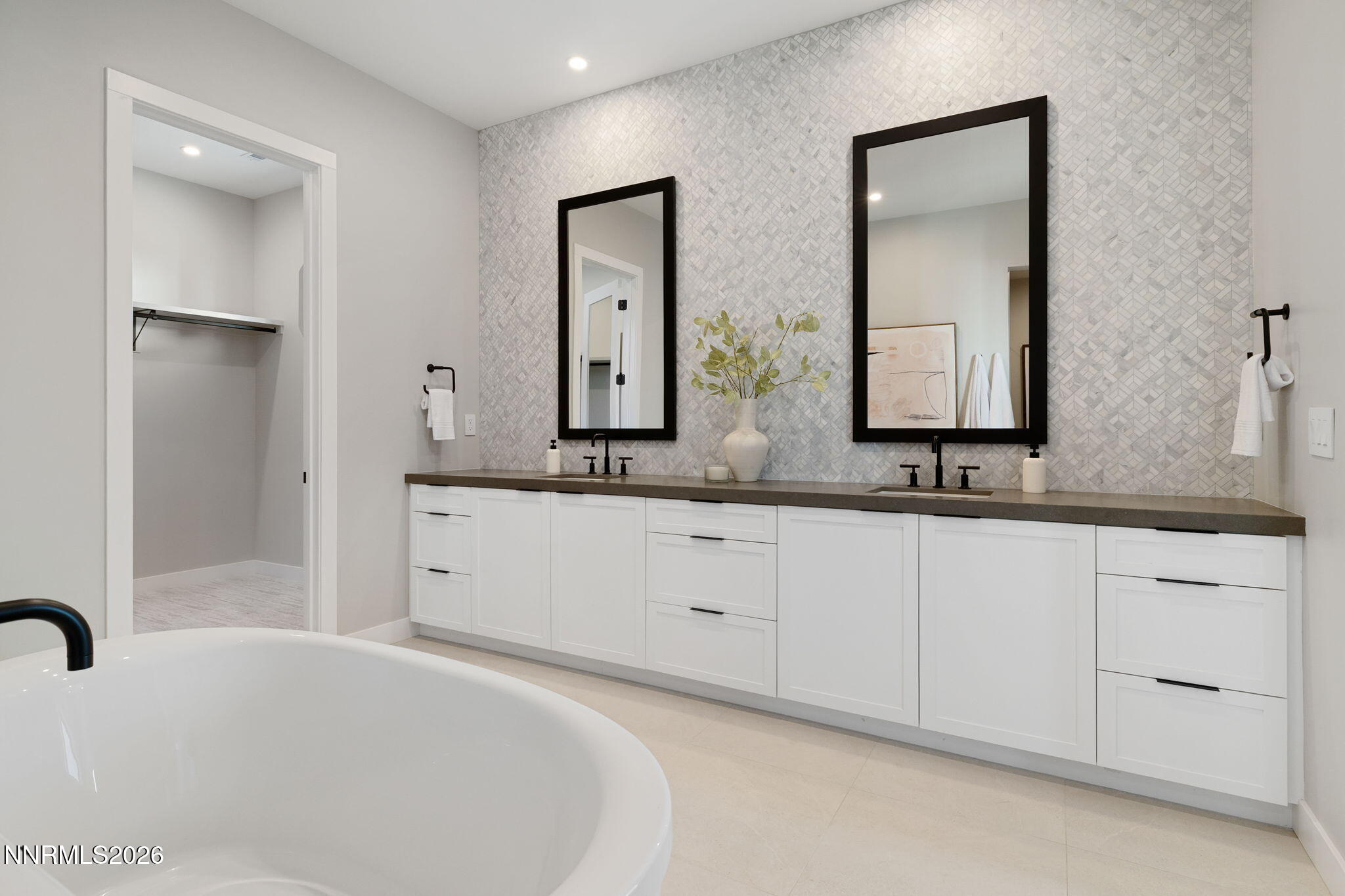 42 Campolina Street Reno, NV 89511 - Photo 30 of 52 26-web-or-mls-42 Campolina St 25-27