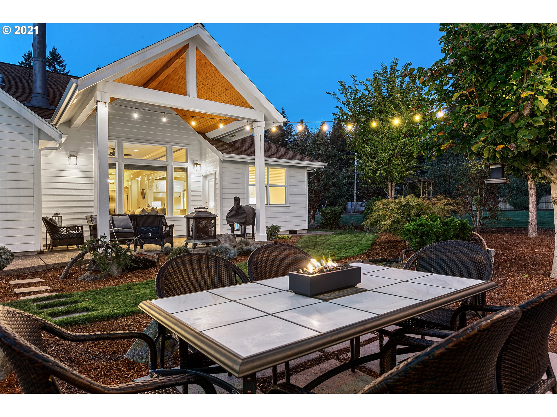 15849 South Harding Road Oregon City, OR 97045 - Photo 2 of 32 a view of a house and a backyard