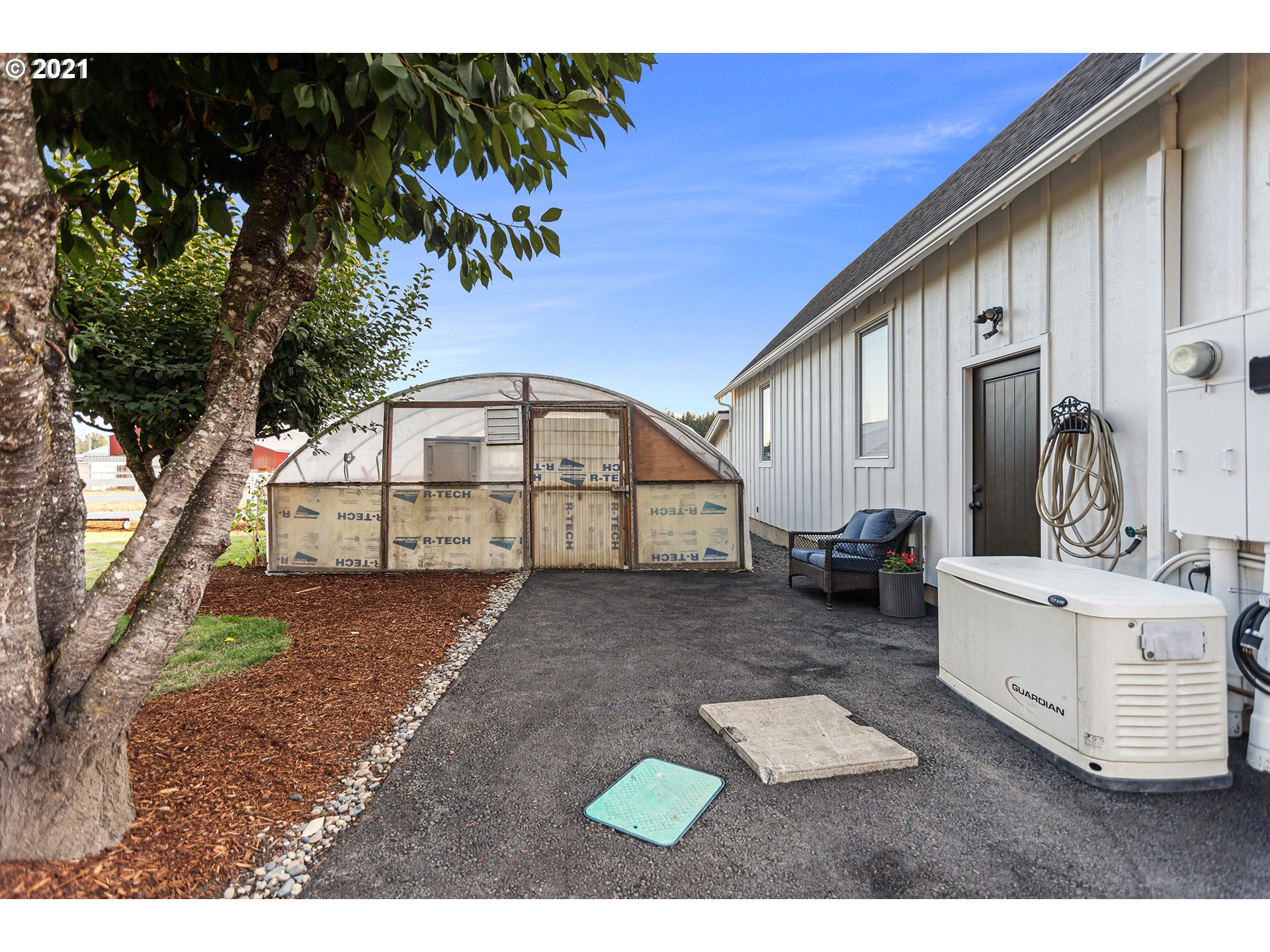 15849 South Harding Road Oregon City, OR 97045 - Photo 30 of 32 a view of outdoor space and deck