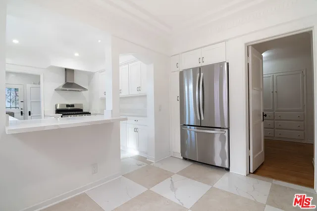 $6,250 | 1040 South Alfred Street, Los Angeles, CA 90035