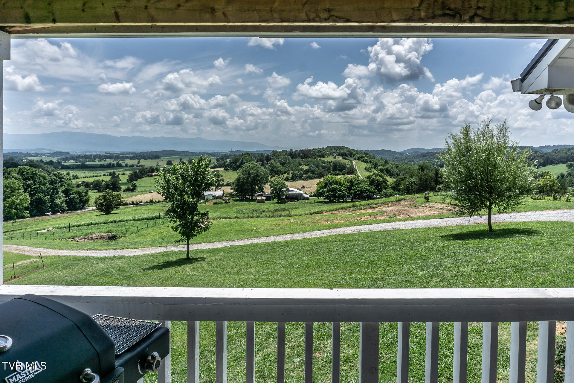 255 Jeffers Lane Limestone, TN 37681 - Photo 38 of 70 255JeffersLnL_011