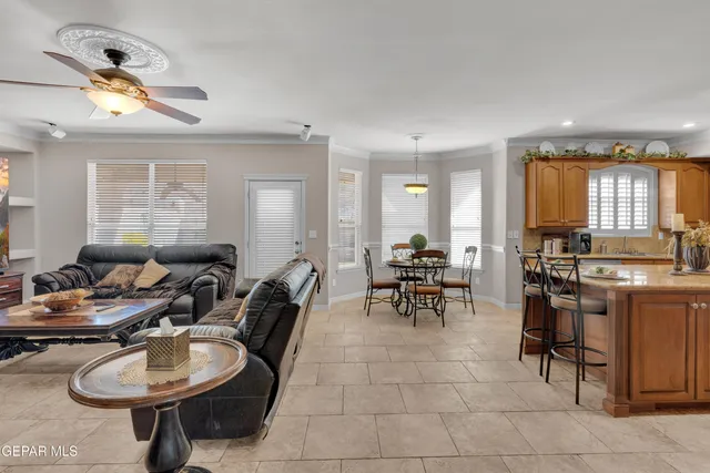 $545,950 | 6324 Franklin View Drive, El Paso, TX 79912