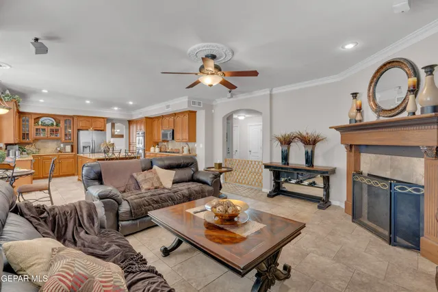 $545,950 | 6324 Franklin View Drive, El Paso, TX 79912