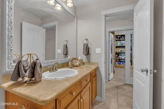 $545,950 | 6324 Franklin View Drive, El Paso, TX 79912